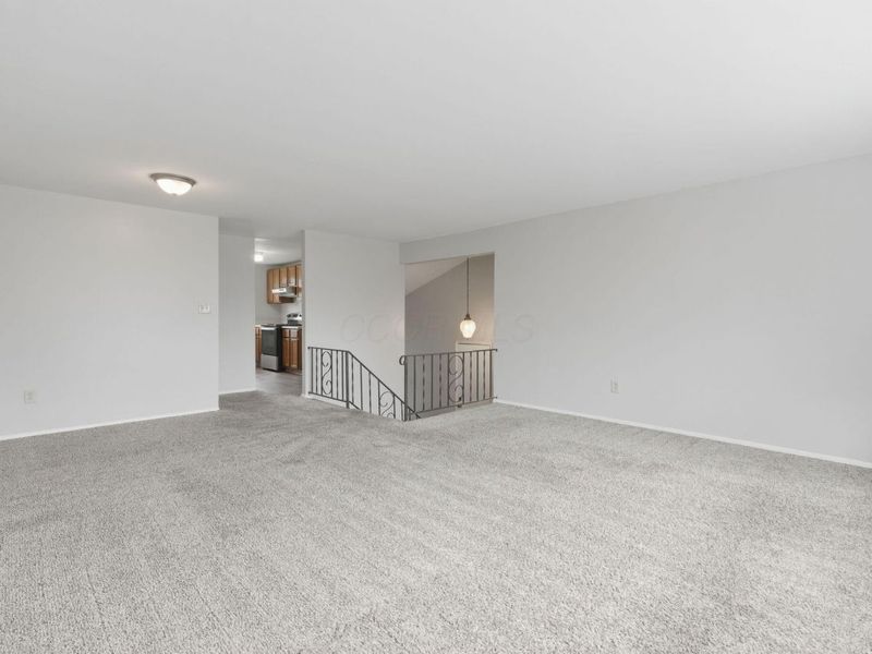 3675 Santiago Drive, Westerville, OH 43081 Photo 6