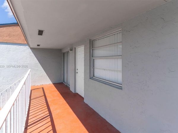 15421 SW 81st Cir Ln , Unit 28, Miami, FL 33193