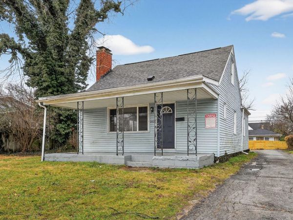 161 S James Road, Columbus, OH 43213
