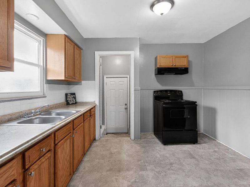 161 S James Road, Columbus, OH 43213 Photo 12