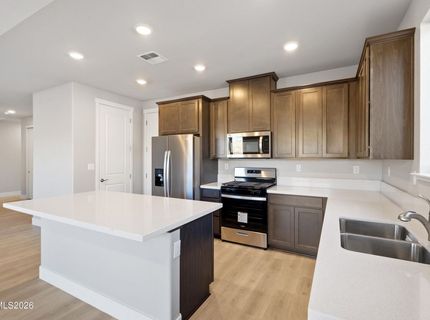 7500 Rambling Rdg Road, Reno, NV 89506 Photo