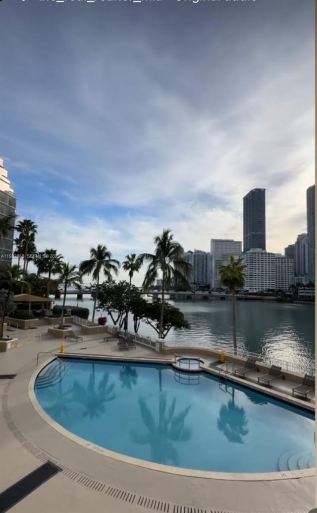 701 Brickell Key Blvd , Unit 910, Miami, FL 33131 Photo