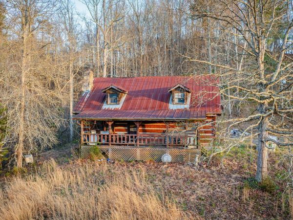 7389 Lone Star Road, Kingsport, TN 37660