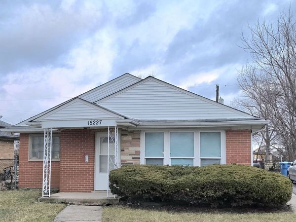 15227 5th Avenue , Phoenix, IL 60426