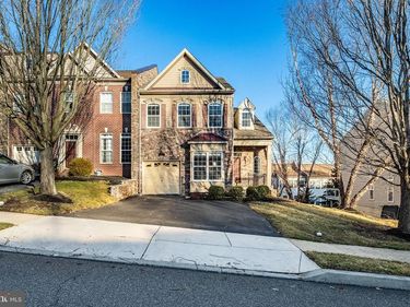 3137 WOODS EDGE DRIVE , GARNET VALLEY, PA 19060