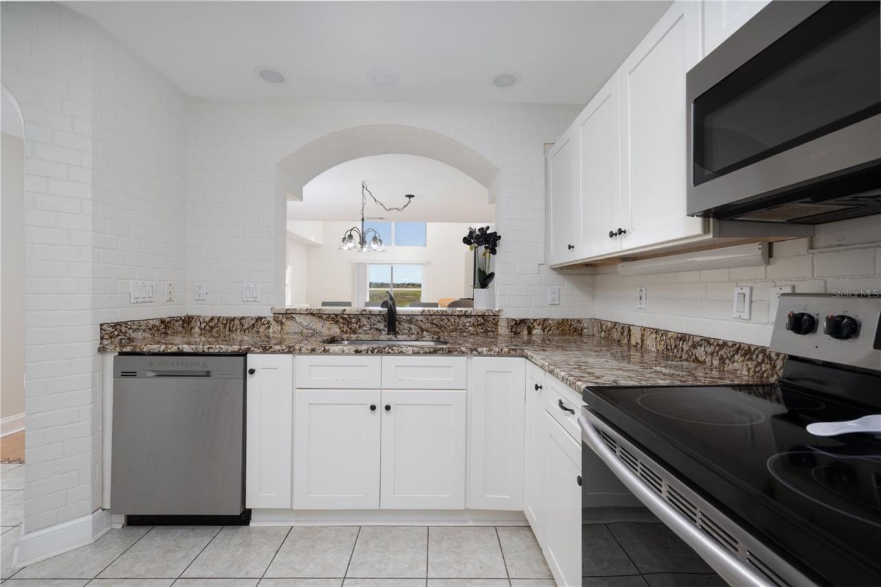 3076 Ocean Shore Boulevard, Ormond Beach, FL 32176 Photo