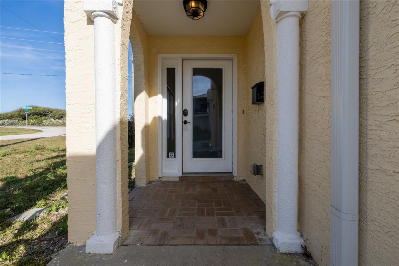 3076 Ocean Shore Boulevard, Ormond Beach, FL 32176 Photo