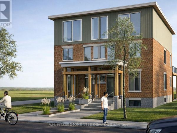 84 Fifth Avenue, Ottawa, ON K1S2M7