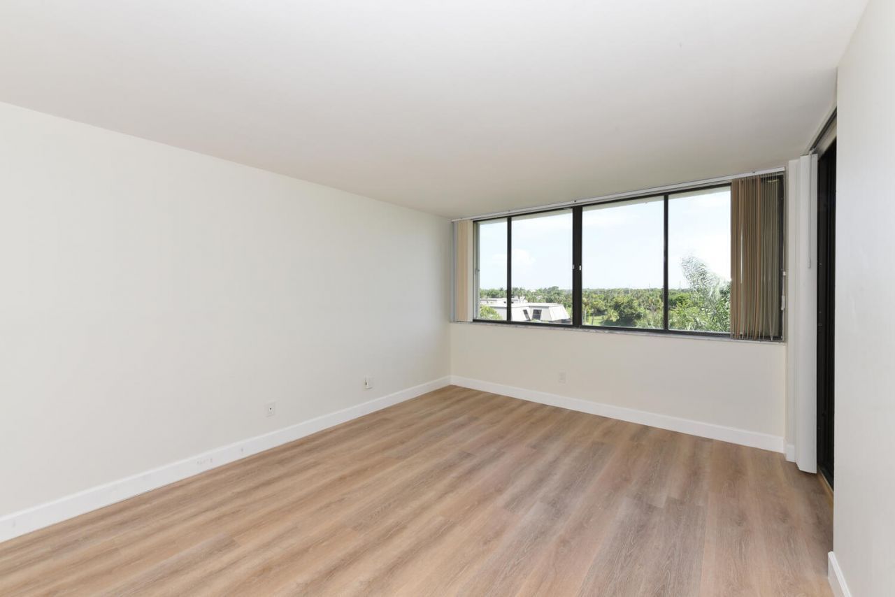 1605 S Us Highway 1, Unit M1-403, Jupiter, FL 33477 Photo