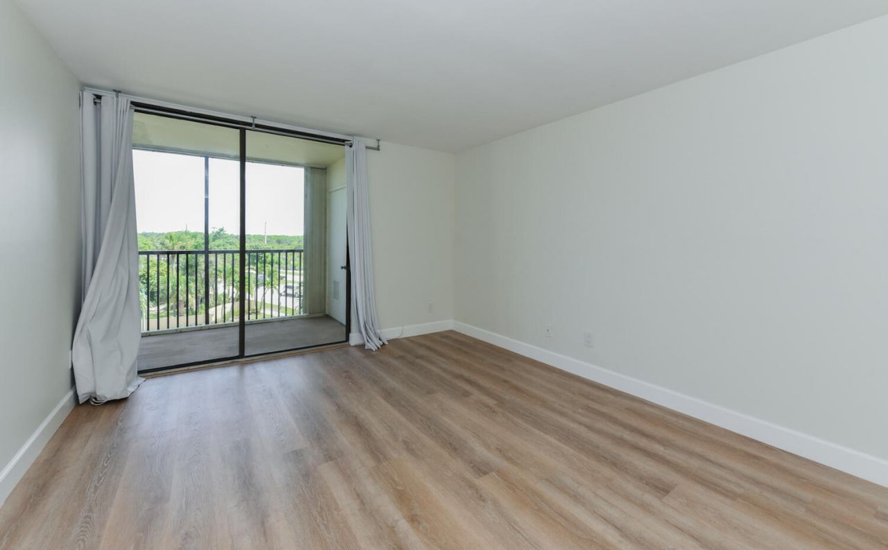 1605 S Us Highway 1, Unit M1-403, Jupiter, FL 33477 Photo