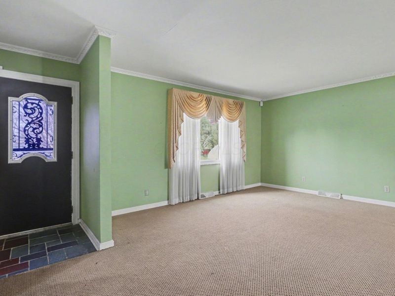 1624 Miltwood Road, Columbus, OH 43227 Photo 6