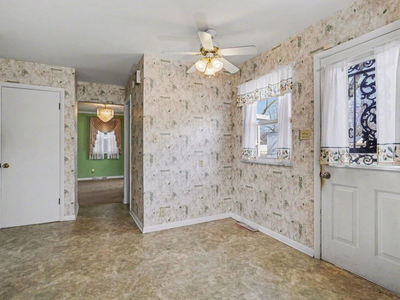 1624 Miltwood Road, Columbus, OH 43227 Photo 9