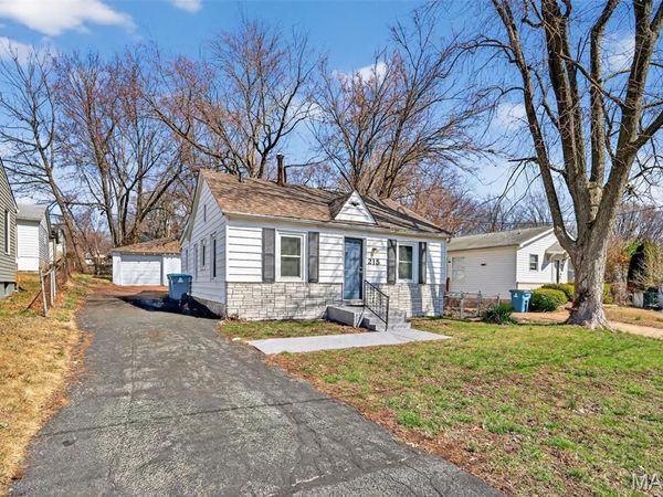 215 Ryan Avenue , St Louis, MO 63135