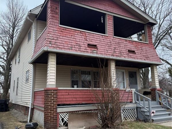 13609 Eaglesmere Avenue , Cleveland, OH 44110