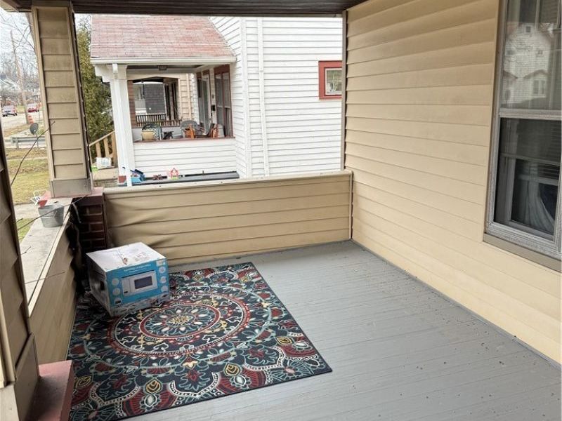 13609 Eaglesmere Avenue, Cleveland, OH 44110 Photo 4