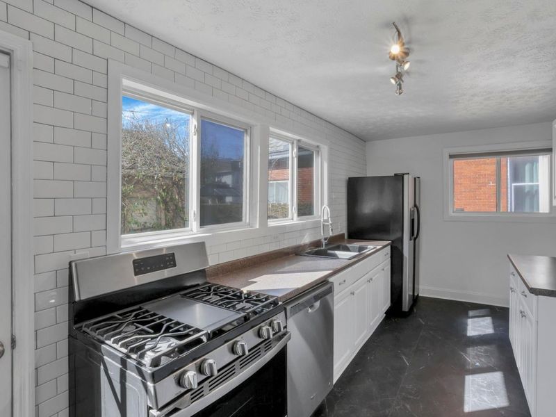 553 Elsmere Street, Columbus, OH 43206 Photo 15