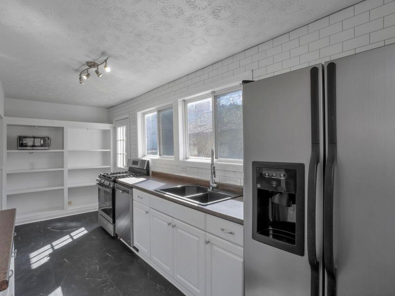 553 Elsmere Street, Columbus, OH 43206 Photo 16