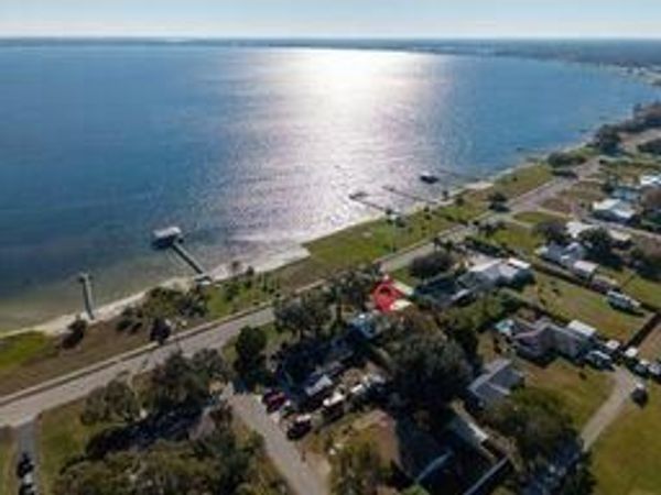 4480 Lakeview Drive, OTHER, FL