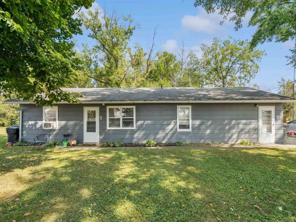 411 Maple Street, Unit A/B, Janesville, IA 50647