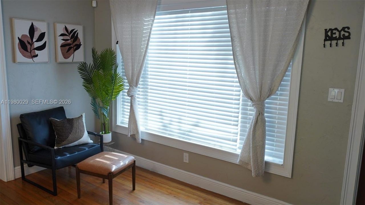 1419 N 16th Ct, Hollywood, FL 33020 Photo