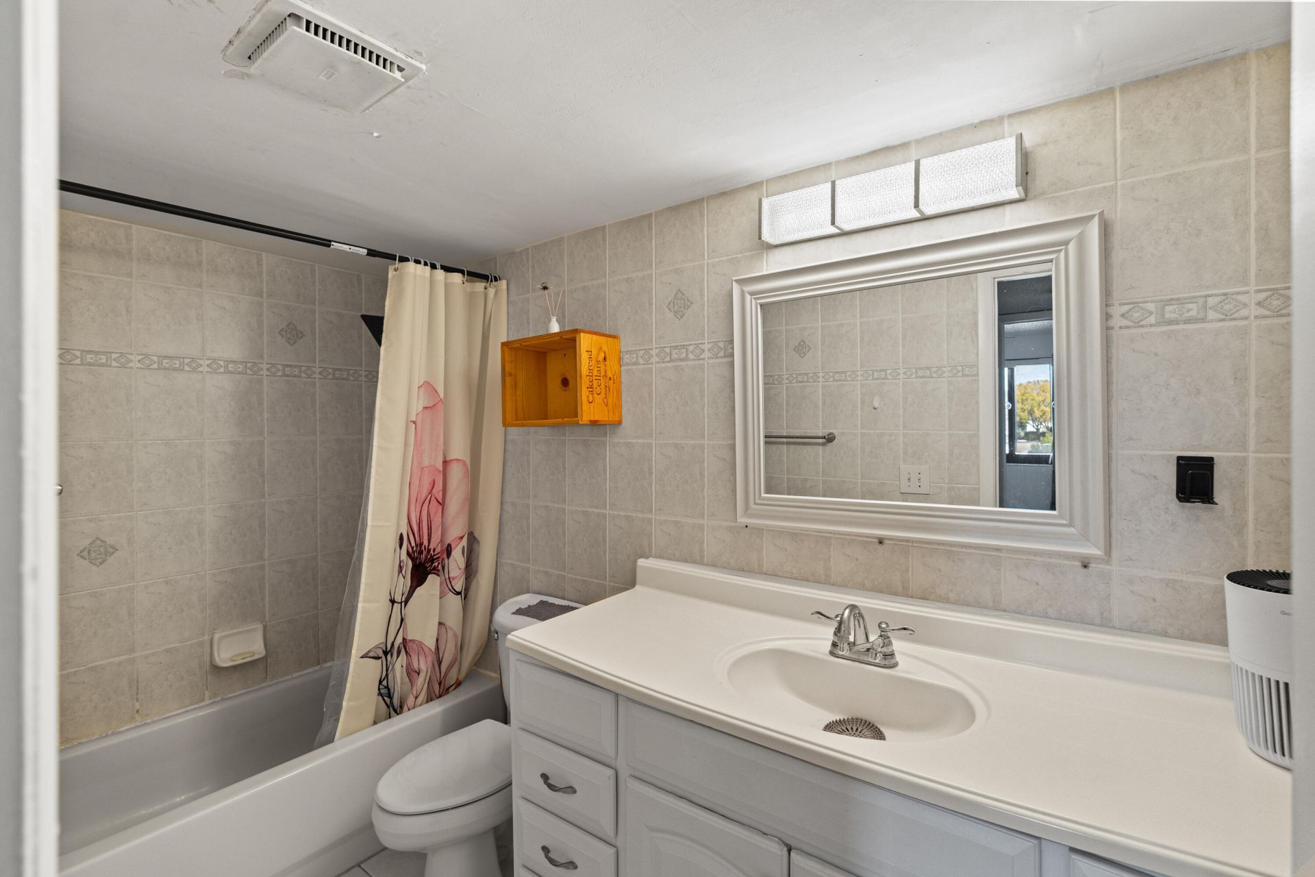 3700 N Pine Island Road, Unit 310, Sunrise, FL 33351 Photo