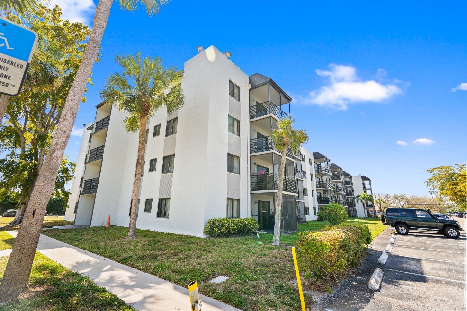 3700 N Pine Island Road, Unit 310, Sunrise, FL 33351 Photo