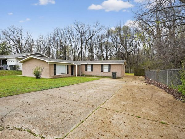 1748 HESTER RD, Memphis, TN 38116