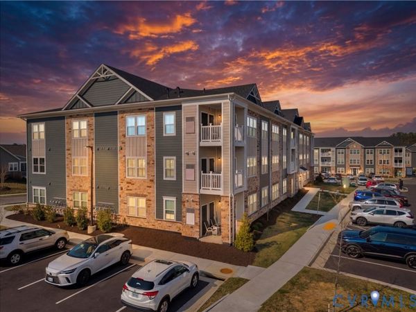 6725 Citory Way, Unit 202, Moseley, VA 23120