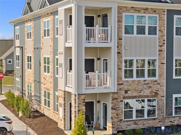 6725 Citory Way , Unit 202, Moseley, VA 23120