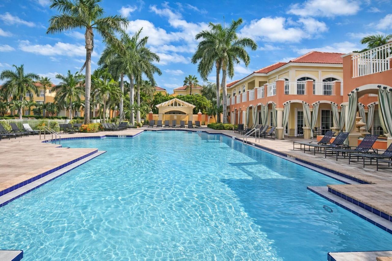 11015 Legacy Lane, Unit 103, Palm Beach Gardens, FL 33410 Photo