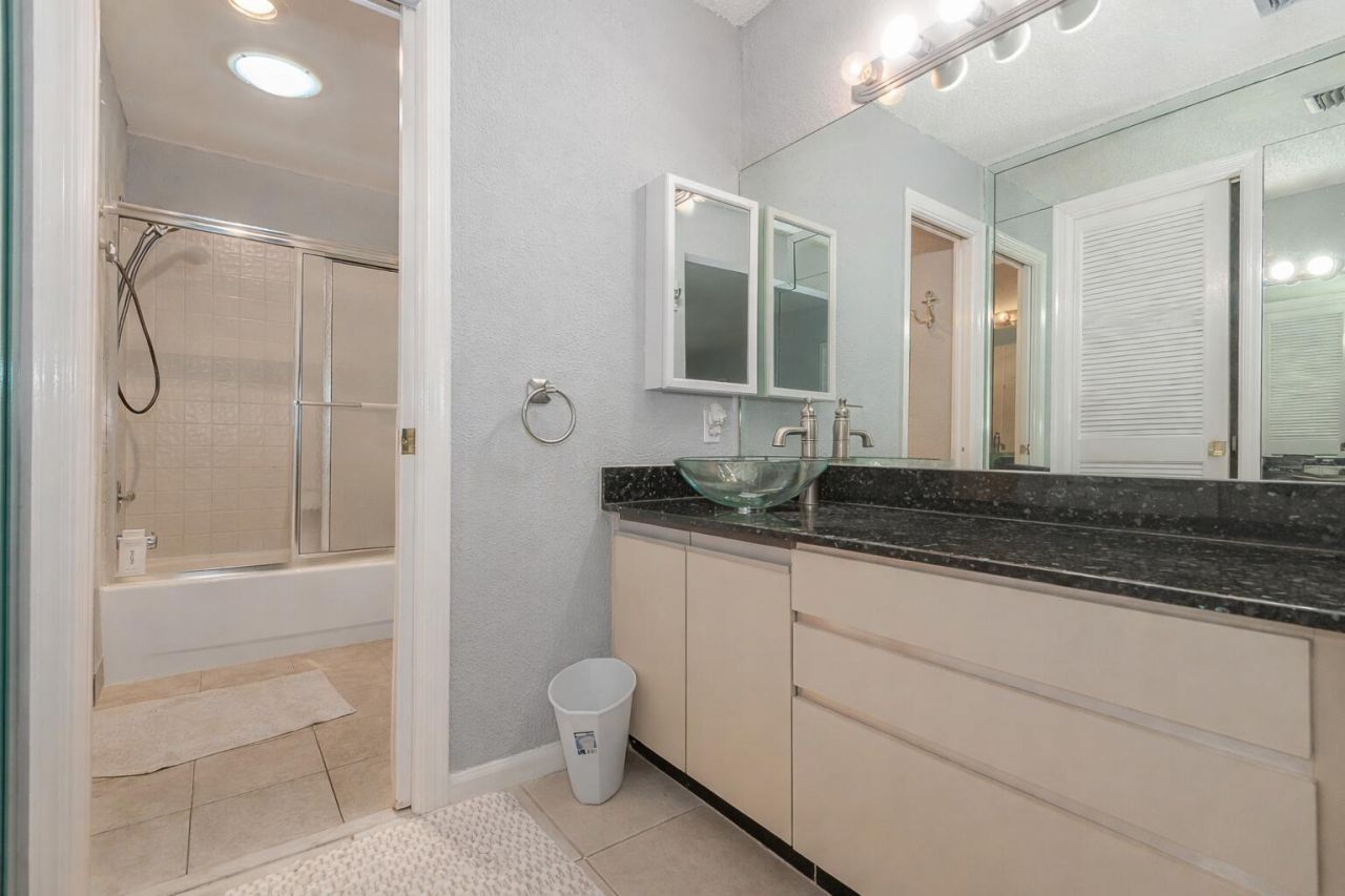 10074 Hickorywood Place, Boynton Beach, FL 33437 Photo