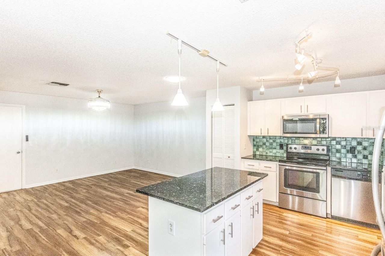 9629 SW 95th Terrace , Unit D, Ocala, FL 34481 Photo