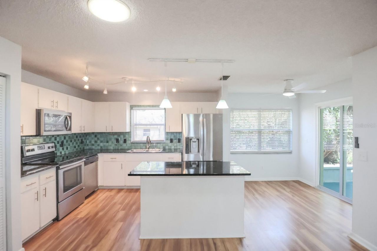 9629 SW 95th Terrace , Unit D, Ocala, FL 34481 Photo