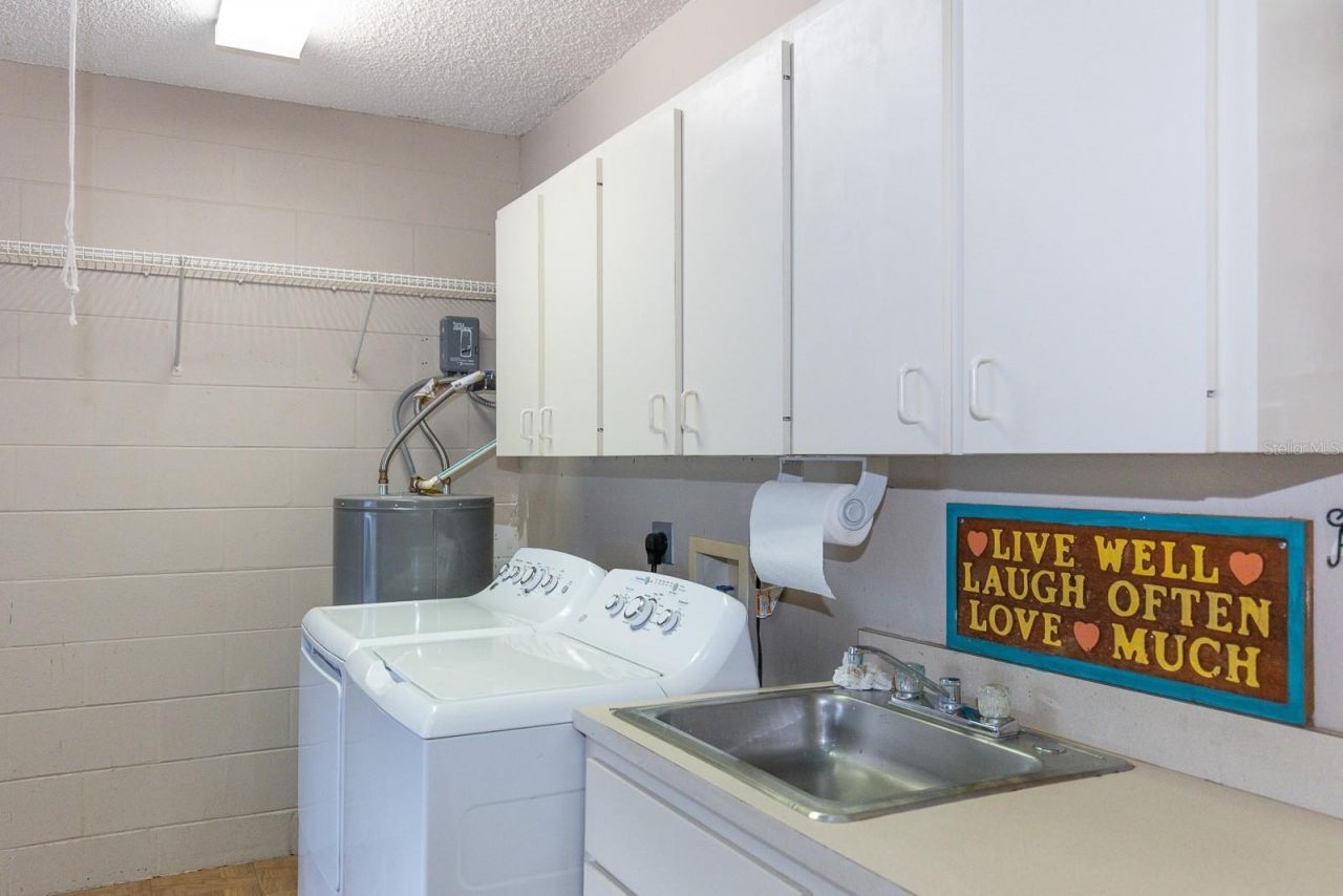 9629 SW 95th Terrace , Unit D, Ocala, FL 34481 Photo