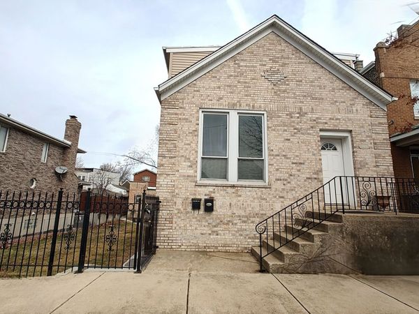 3013 S Haynes Court , Unit 2F, Chicago, IL 60608