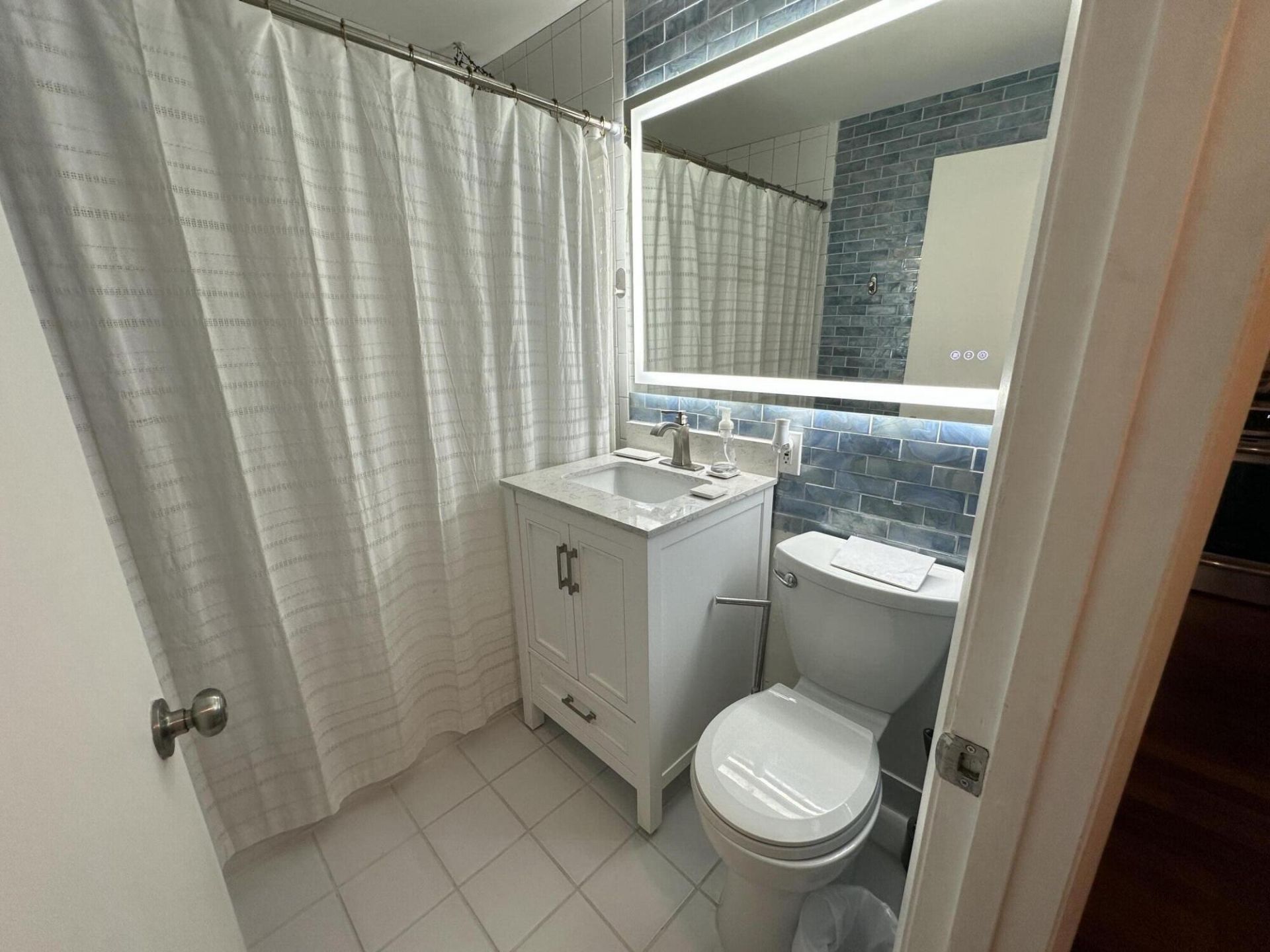 4490 NE Indian River Drive, Jensen Beach, FL 34957 Photo