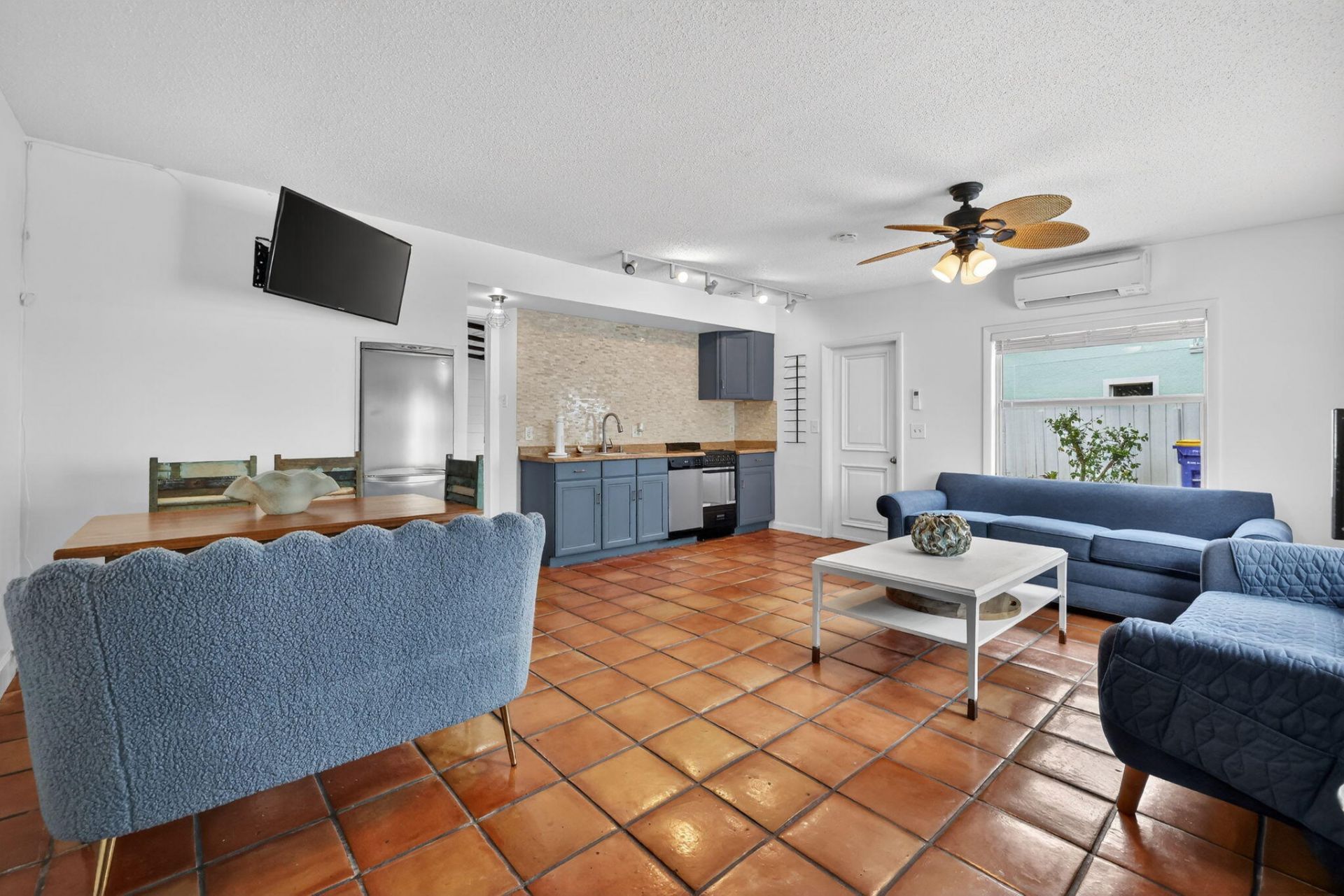 4490 NE Indian River Drive, Jensen Beach, FL 34957 Photo