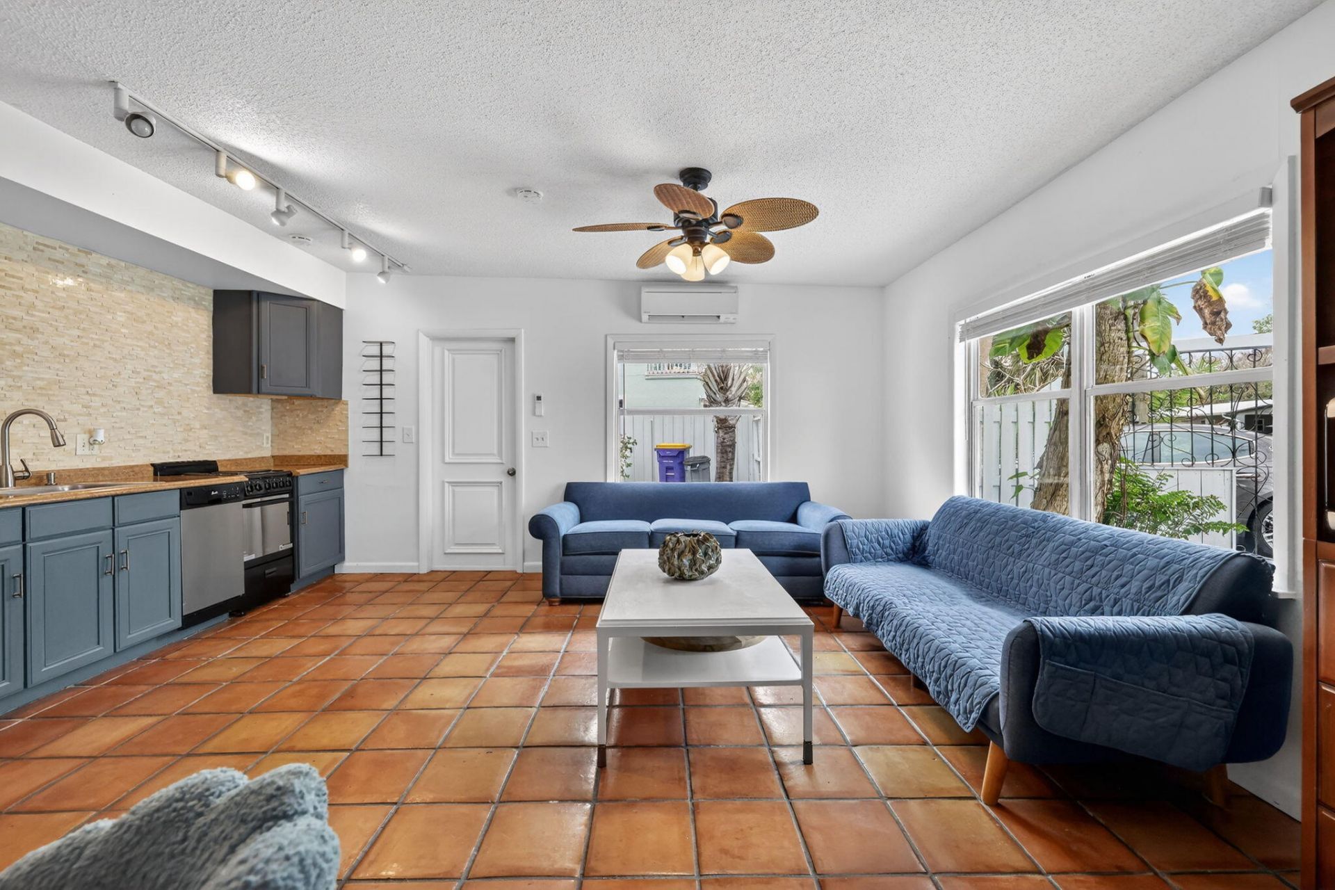 4490 NE Indian River Drive, Jensen Beach, FL 34957 Photo