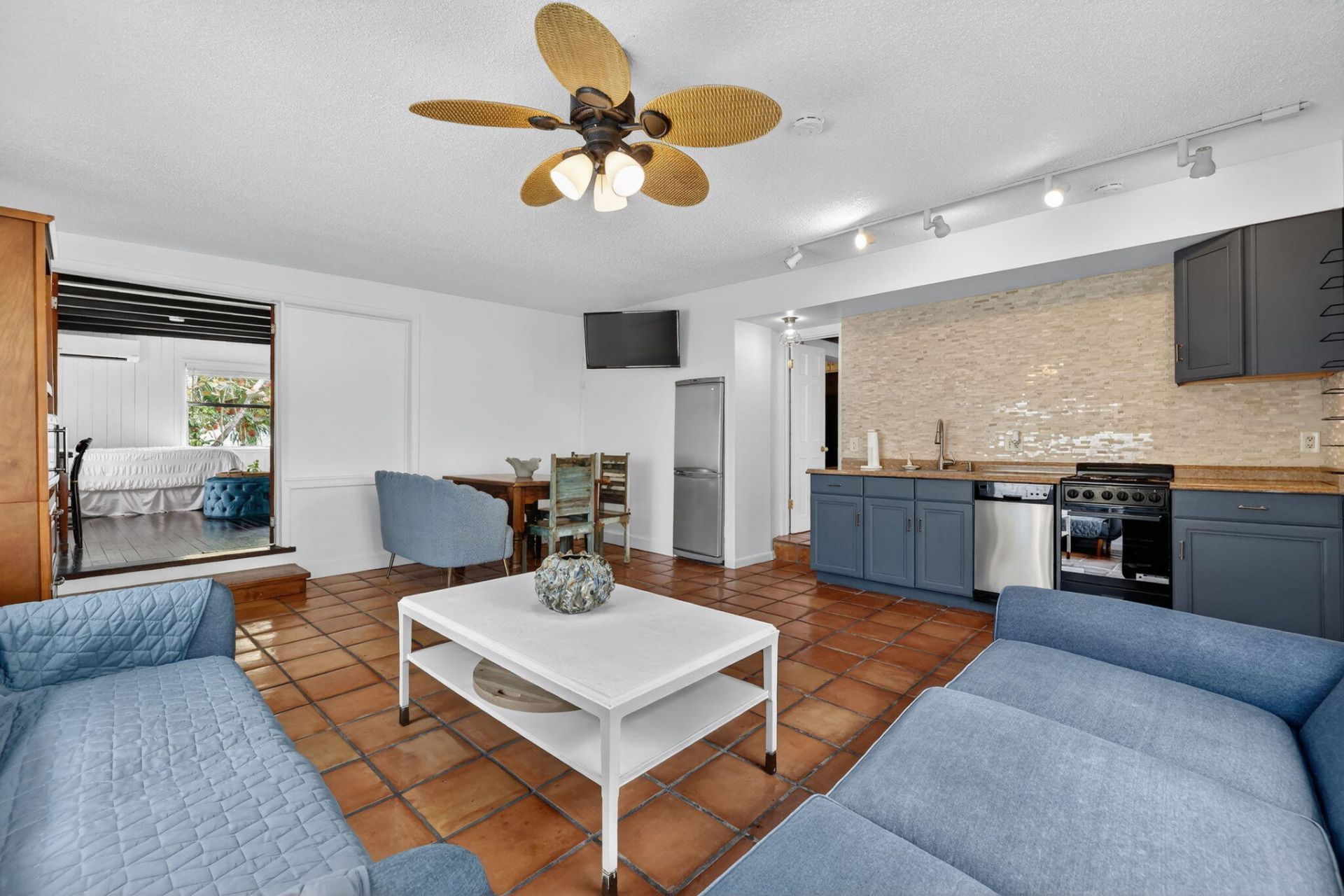 4490 NE Indian River Drive, Jensen Beach, FL 34957 Photo