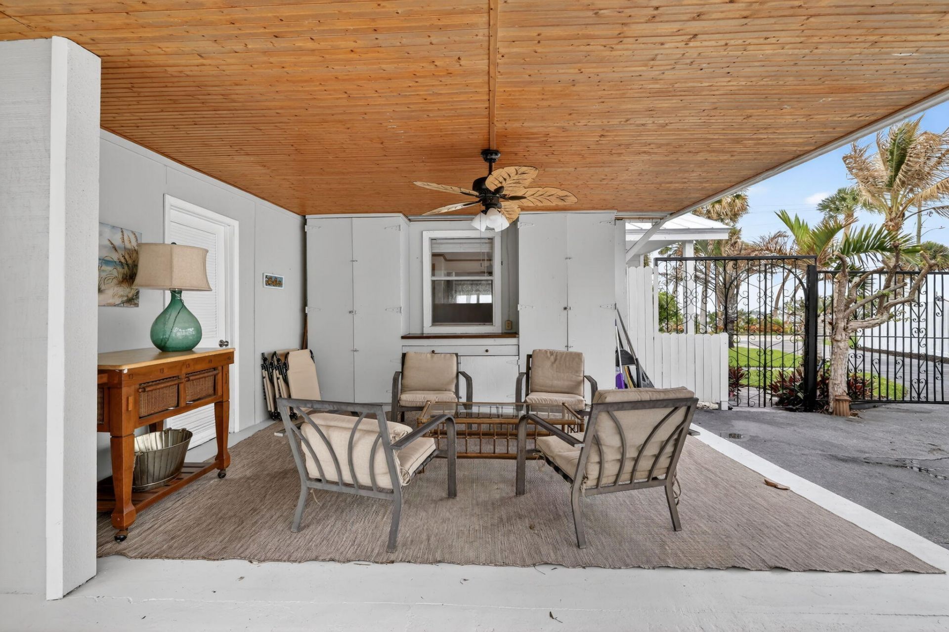 4490 NE Indian River Drive, Jensen Beach, FL 34957 Photo