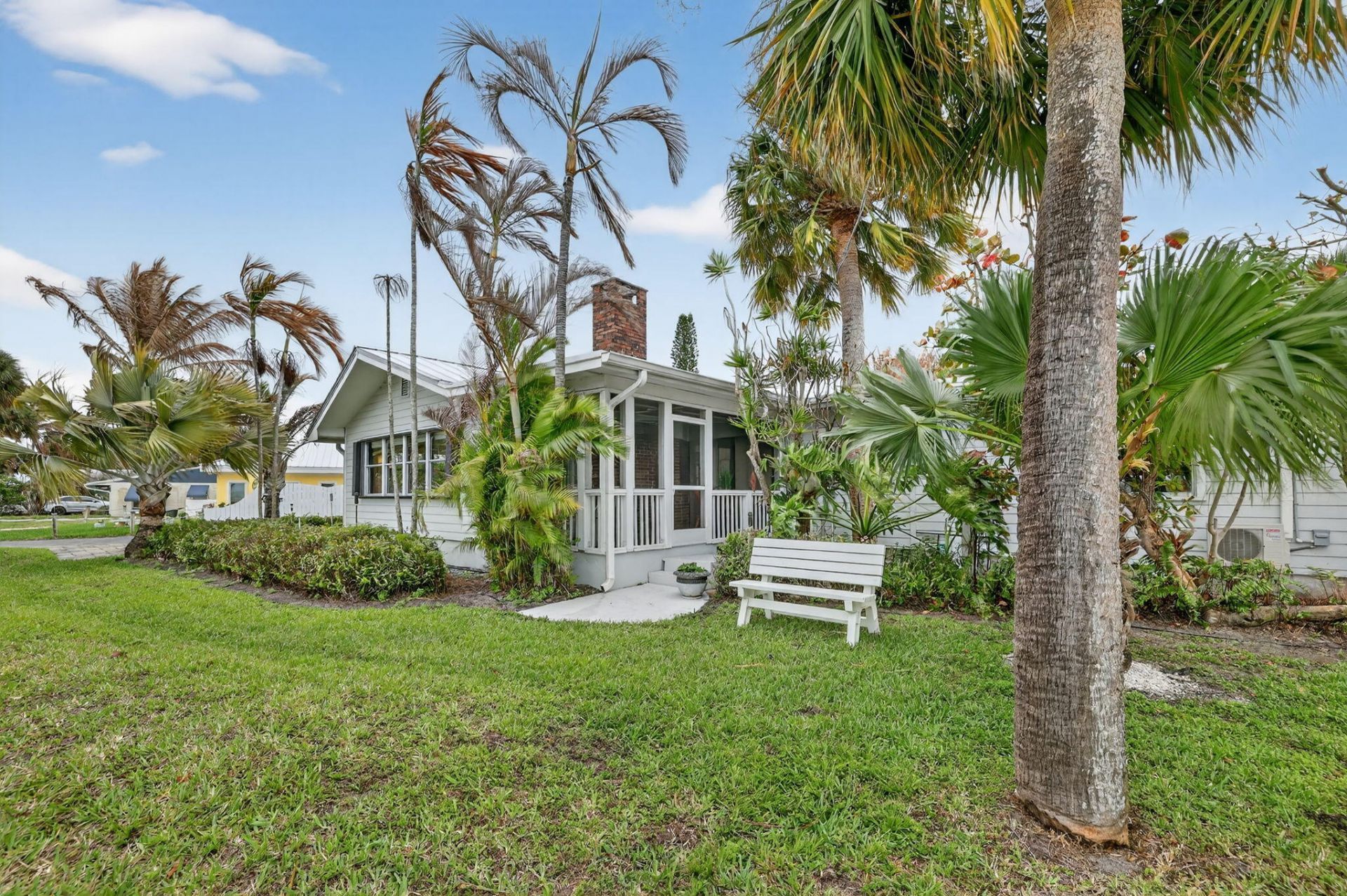 4490 NE Indian River Drive, Jensen Beach, FL 34957 Photo