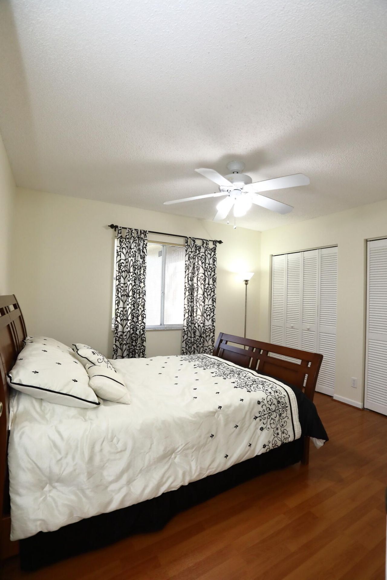 5330 SW 199 Avenue, Pembroke Pines, FL 33332 Photo