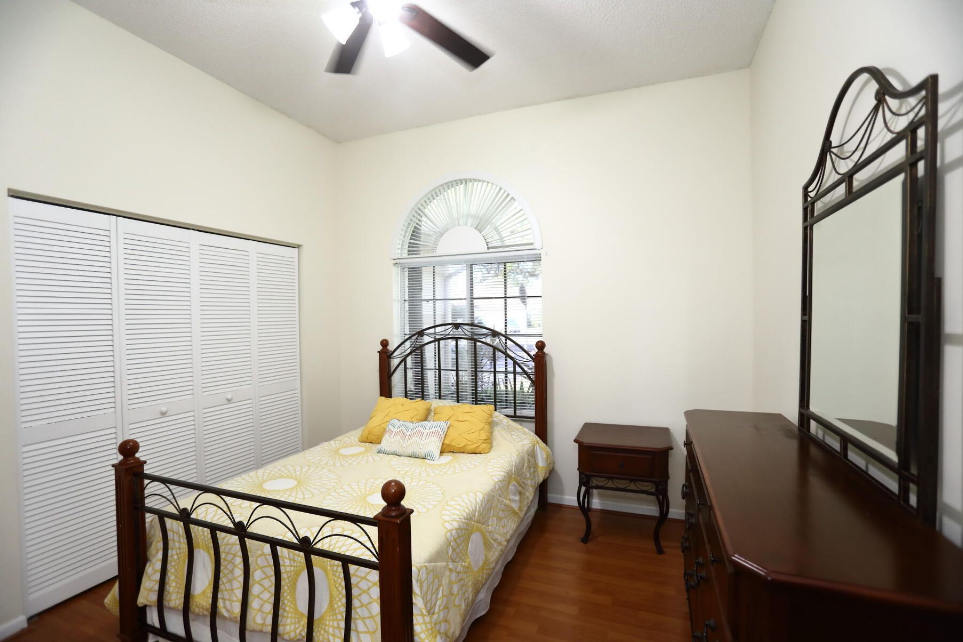 5330 SW 199 Avenue, Pembroke Pines, FL 33332 Photo