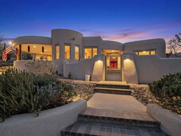 300 Mission Ridge Road , Corrales, NM 87048