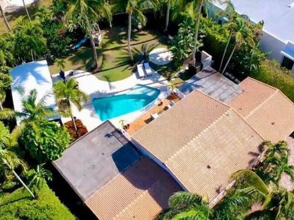 2100 Spanish River Road, Boca Raton, FL 33432