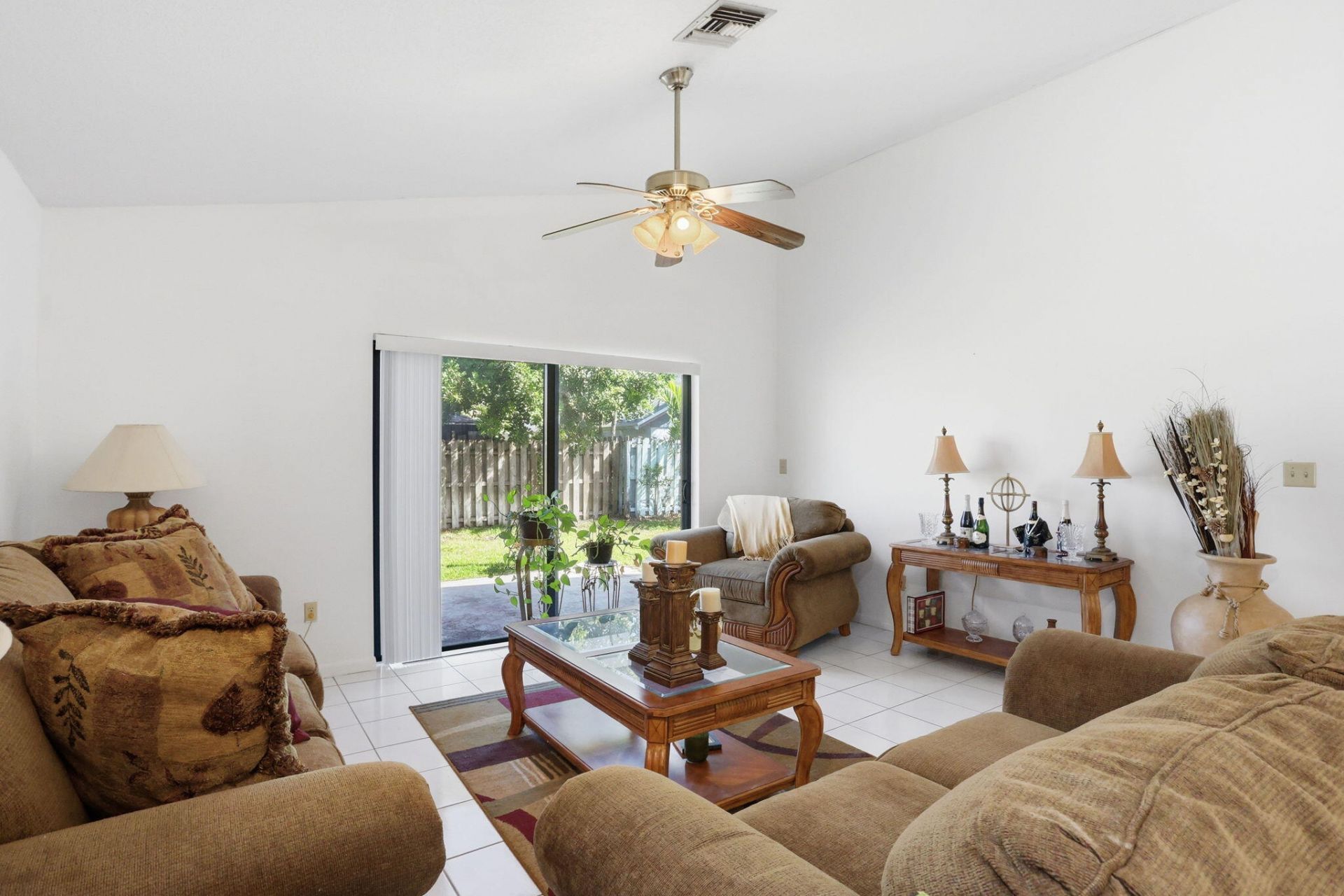 1387 Longarzo Place, West Palm Beach, FL 33415 Photo