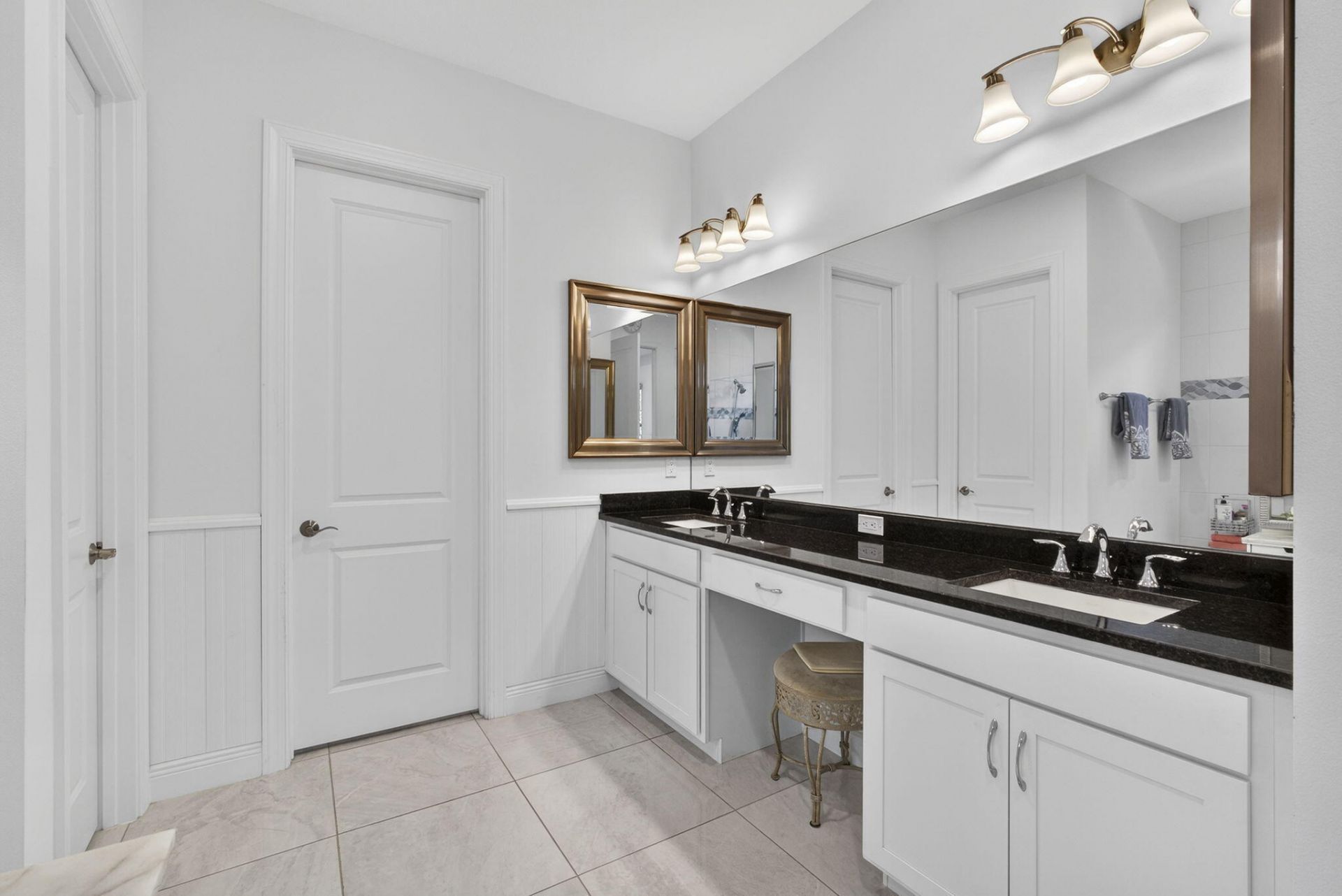 5492 St Armands Way, Westlake, FL 33470 Photo