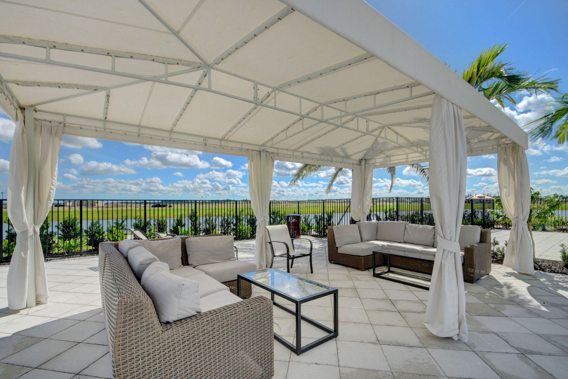 5492 St Armands Way, Westlake, FL 33470 Photo