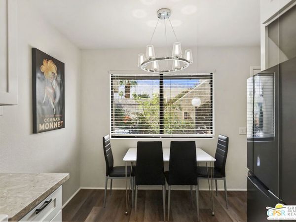 449 E Bradshaw Lane, Unit 31, Palm Springs, CA 92262