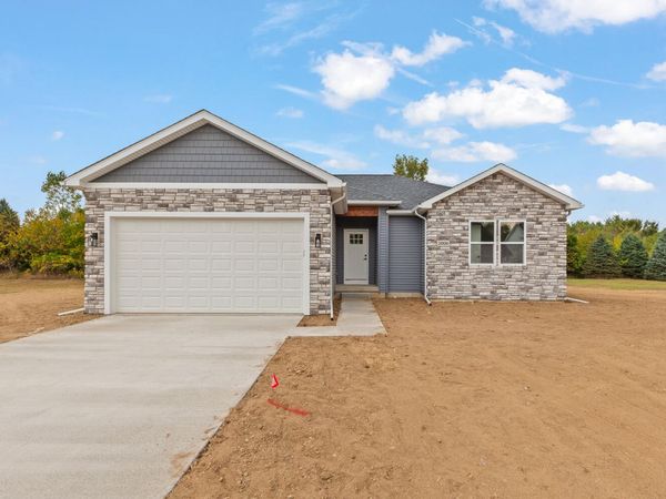 2029 Green Acres Drive, Adrian, MI 49221